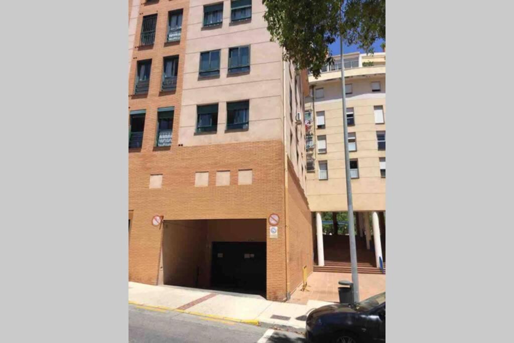 Confortable-tranquilo apartamento junto al centro Málaga Exterior foto
